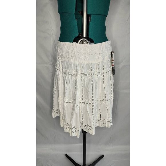 INC International Concepts Womens A Line Skirt White Floral Eyelet boho 12 New - Picture 1 of 7